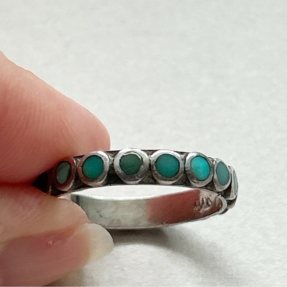 Vintage Jewelry - Vintage Southwestern Turquoise Sterling Silver Eternity Ring